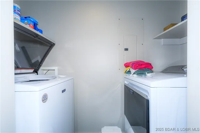 $695,000 | 222 Park Pl Lane, Unit 1C, Kaiser, MO 65047