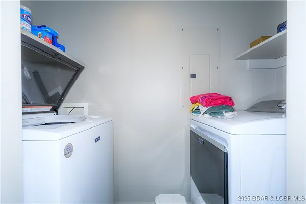 $695,000 | 222 Park Pl Lane, Unit 1C, Kaiser, MO 65047