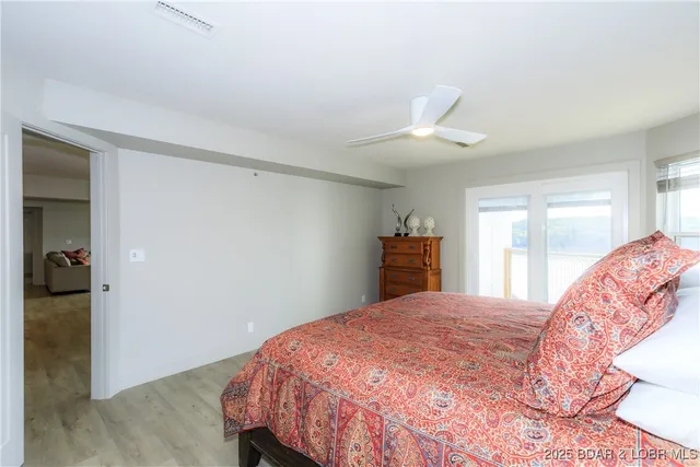 $695,000 | 222 Park Pl Lane, Unit 1C, Kaiser, MO 65047