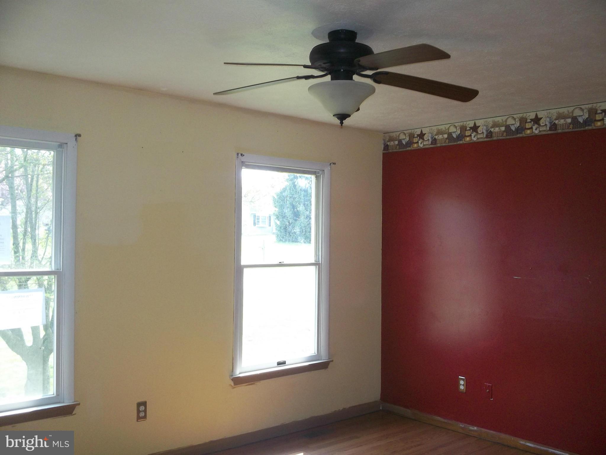 84 Sharon Street Rising Sun, MD 21911 - Photo 6 of 11 Living Room