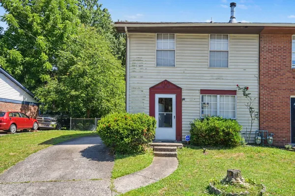 $260,000 | 821 Netherlands Drive, Hermitage, TN 37076