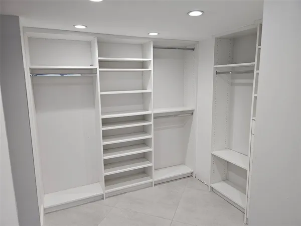 $3,500 | 750 North Ocean Boulevard, Unit 503, Pompano Beach, FL 33062