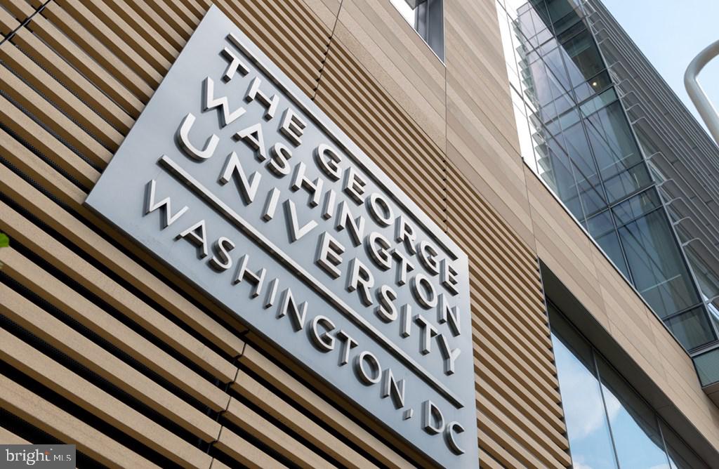 730 24th Street Northwest, Unit 612 Washington, DC 20037 - Photo 30 of 39 a close up of a street sign