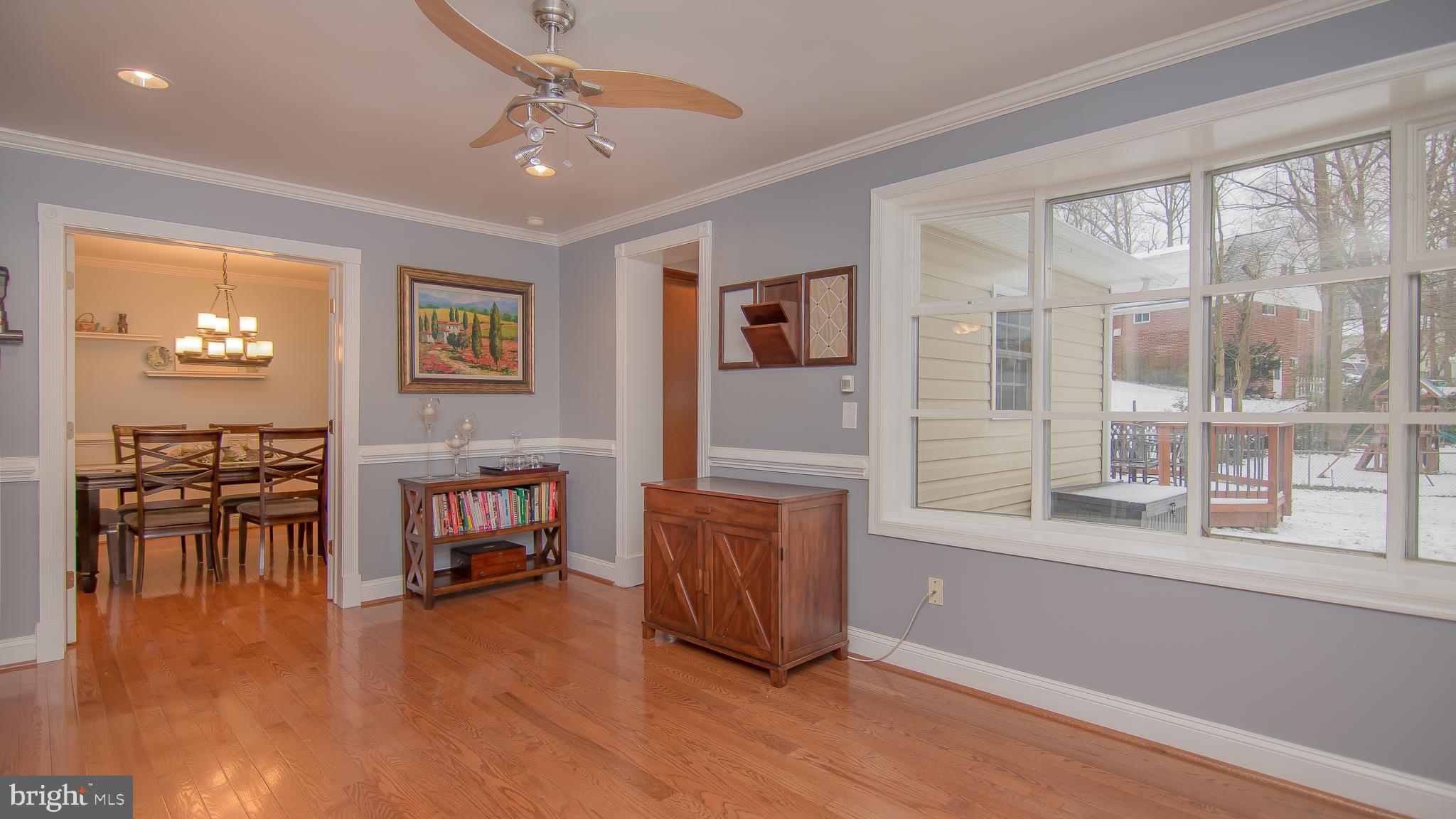5518 Yorkshire Street Springfield, VA 22151 - Photo 4 of 52 Gallery Image 4