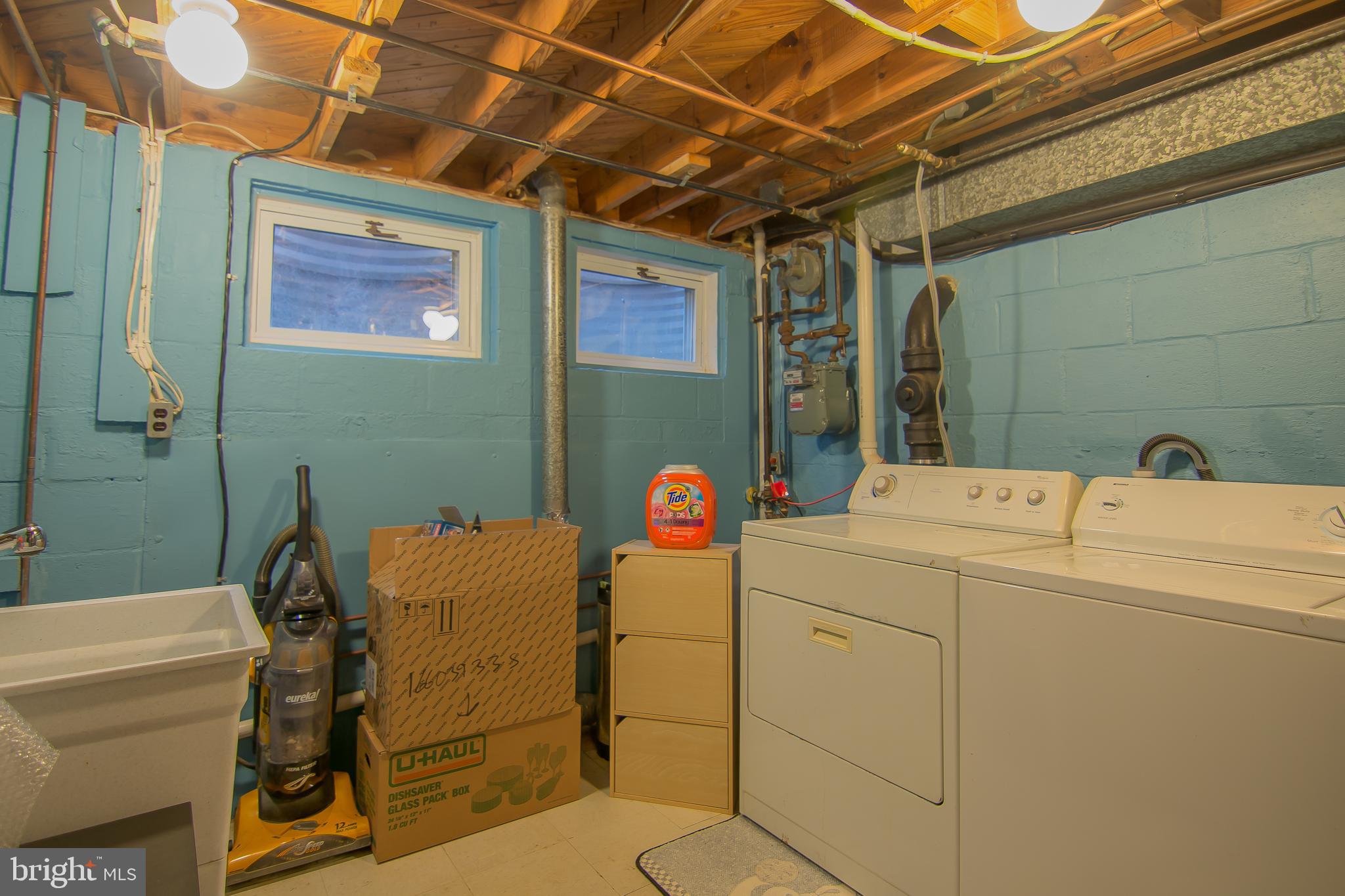 5518 Yorkshire Street Springfield, VA 22151 - Photo 33 of 52 Gallery Image 33