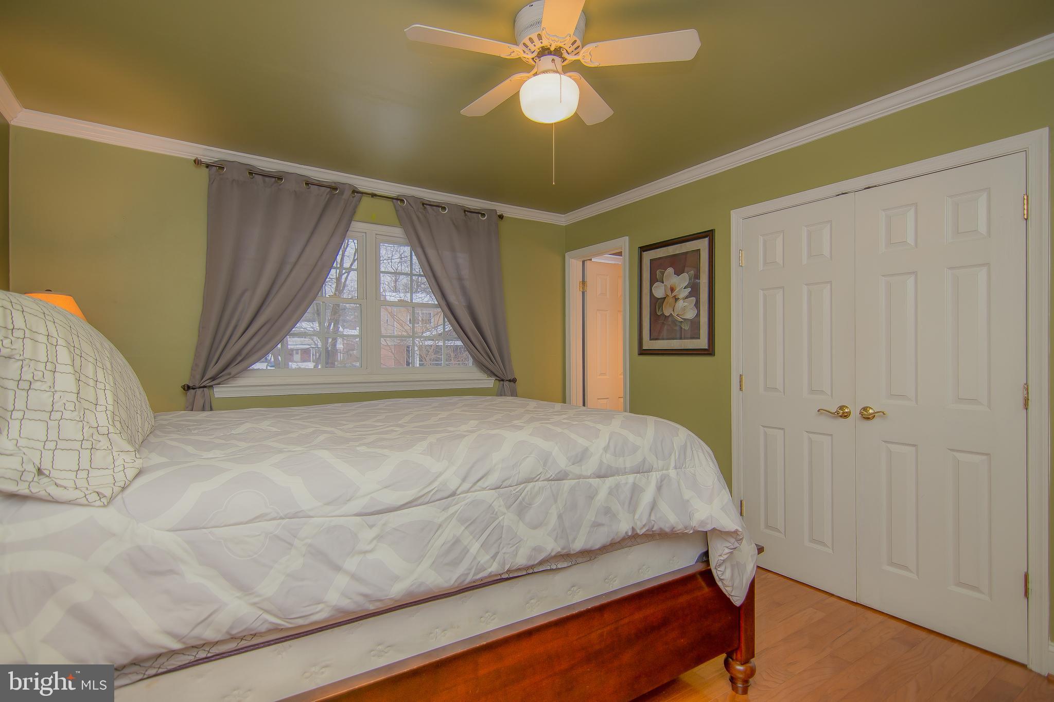 5518 Yorkshire Street Springfield, VA 22151 - Photo 42 of 52 Gallery Image 42