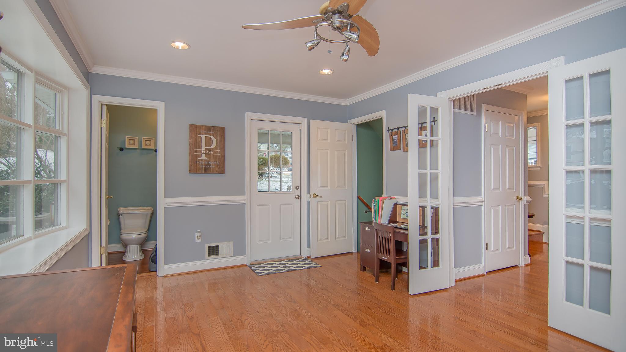 5518 Yorkshire Street Springfield, VA 22151 - Photo 6 of 52 Gallery Image 6
