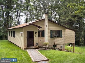 383 Ridge Road New Ringgold, PA 17960 - Photo 1 of 12 Gallery Image 1
