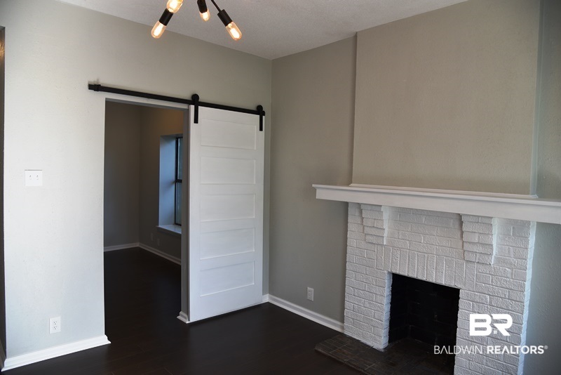408 South Ann Street Mobile, AL 36604 - Photo 6 of 20