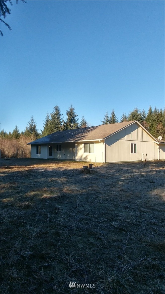 377 East Strong Road Shelton, WA 98584 - Photo 2 of 7 Gallery Image 2