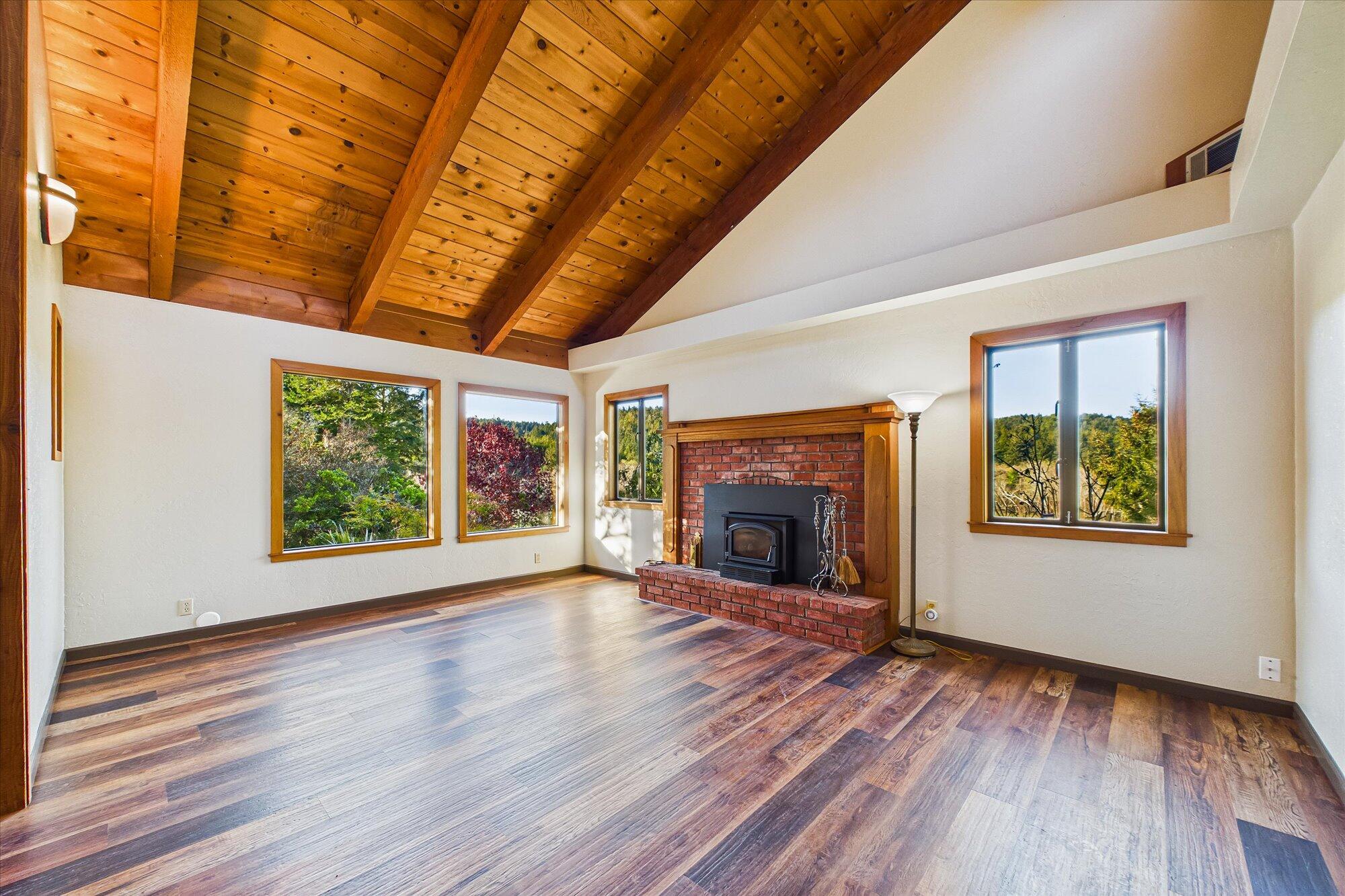 7587 Elk River Road Eureka, CA 95503 - Photo 11 of 48 11-7587 Elk River Rd-115