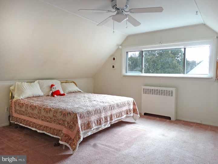 23 Long Loop Road Levittown, PA 19056 - Photo 19 of 23 Gallery Image 19