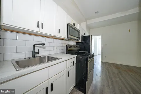 $294,500 | 2735 North 13th Street, Philadelphia, PA 19133