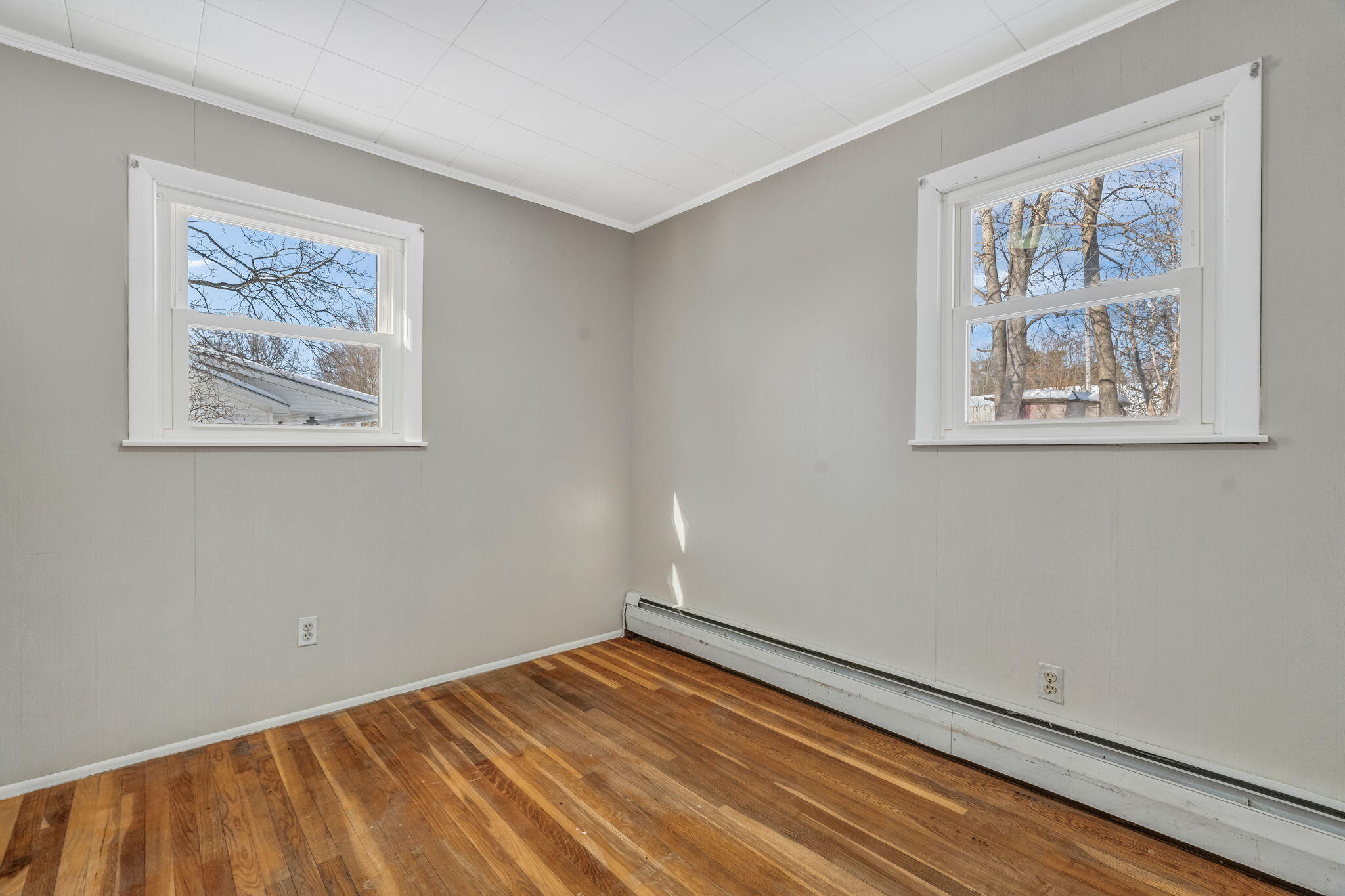 352 Main Road Eddington, ME 04428 - Photo 27 of 44 Bedroom #3