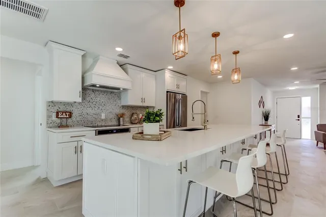 $625,000 | 12172 Wild Acres Road, Largo, FL 33773