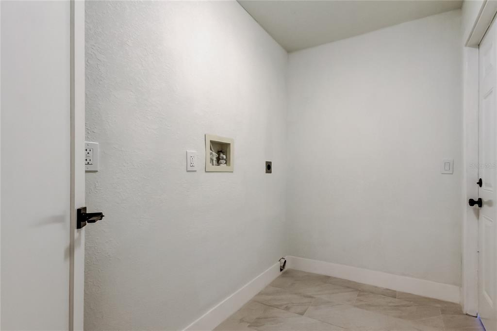 12172 Wild Acres Road Largo, FL 33773 - Photo 52 of 56