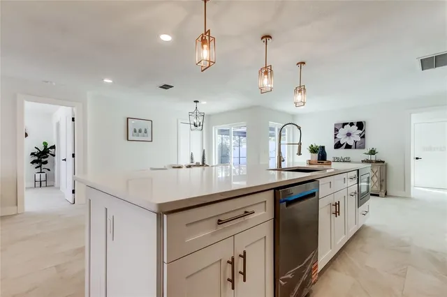 $625,000 | 12172 Wild Acres Road, Largo, FL 33773