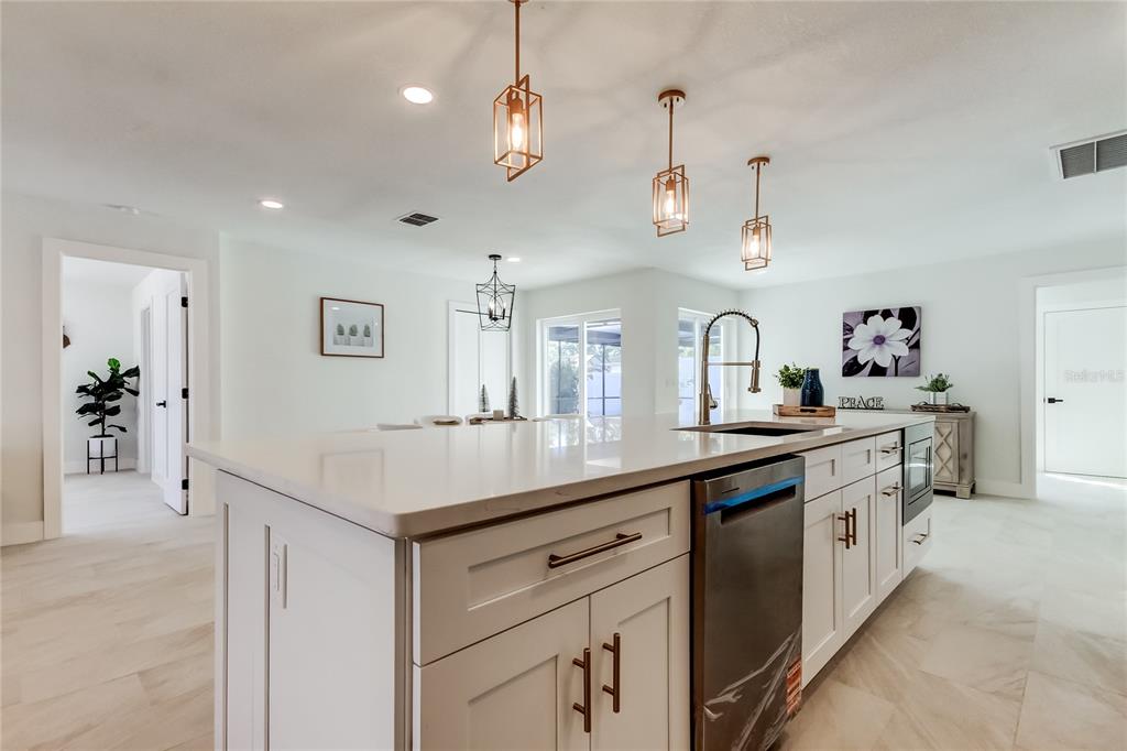 12172 Wild Acres Road Largo, FL 33773 - Photo 9 of 56