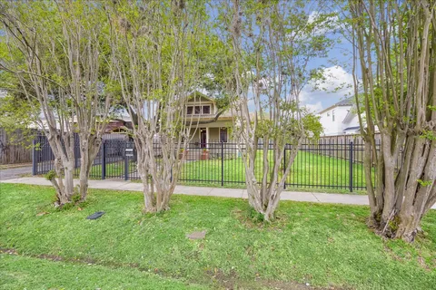 $815,000 | 1846 Arlington Street, Houston, TX 77008