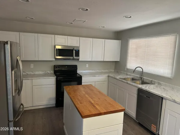 $359,000 | 3606 West Stella Lane, Phoenix, AZ 85019