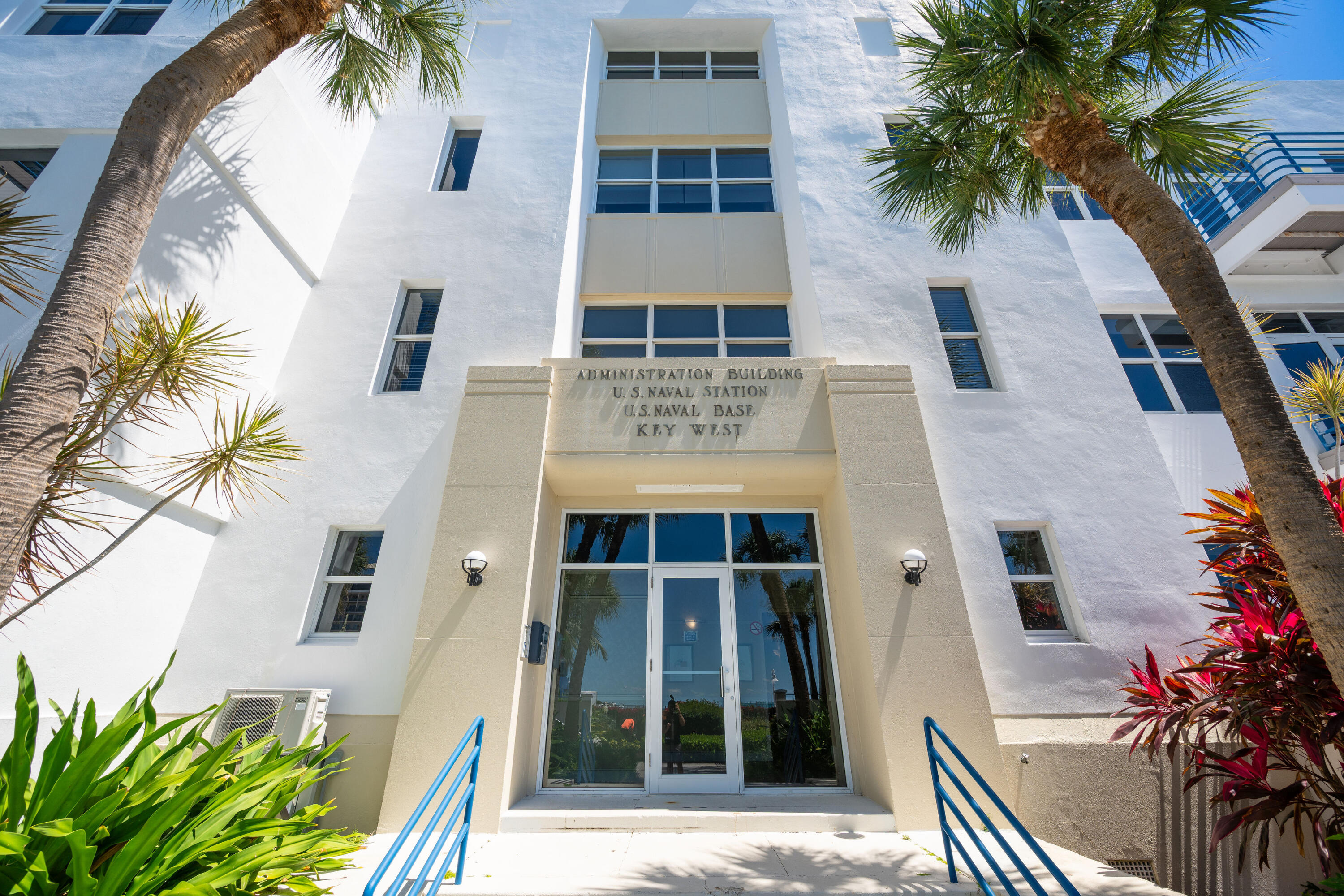 115 Front Street, Unit 102 Key West, FL 33040 - Photo 19 of 25 ENTRANCE