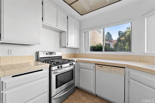 $456,000 | 3210 Darby Street, Unit 102, Simi Valley, CA 93063