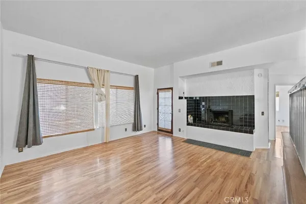 $456,000 | 3210 Darby Street, Unit 102, Simi Valley, CA 93063