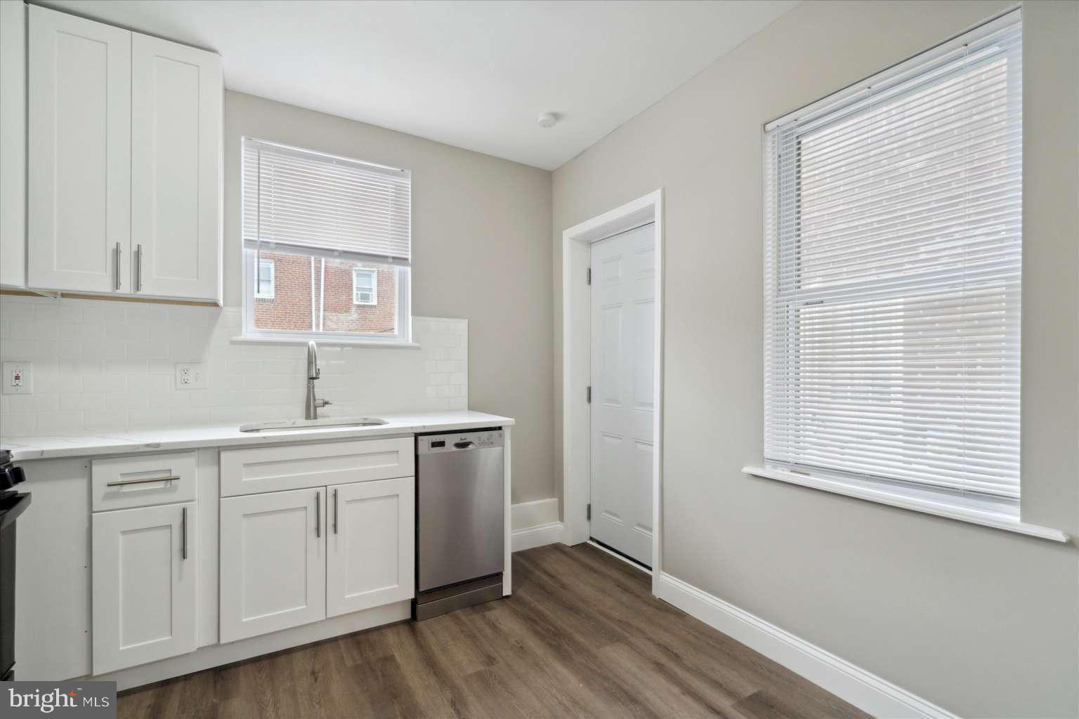 363 Margate Road Upper Darby, PA 19082 - Photo 12 of 24