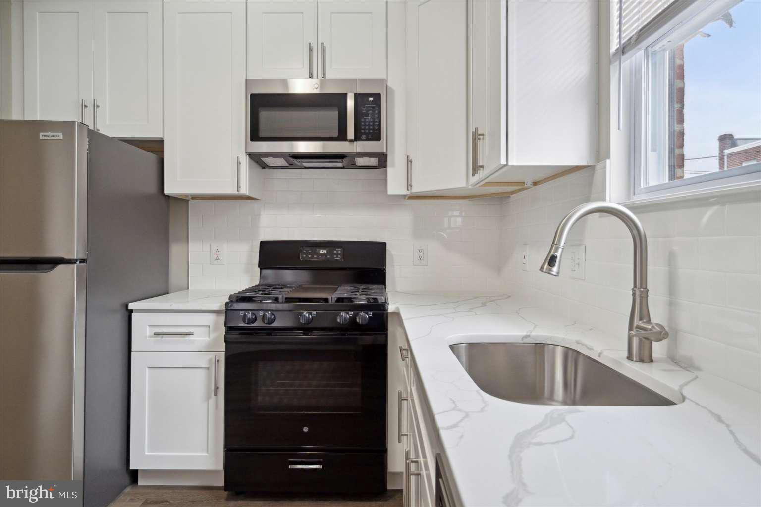 363 Margate Road Upper Darby, PA 19082 - Photo 14 of 24