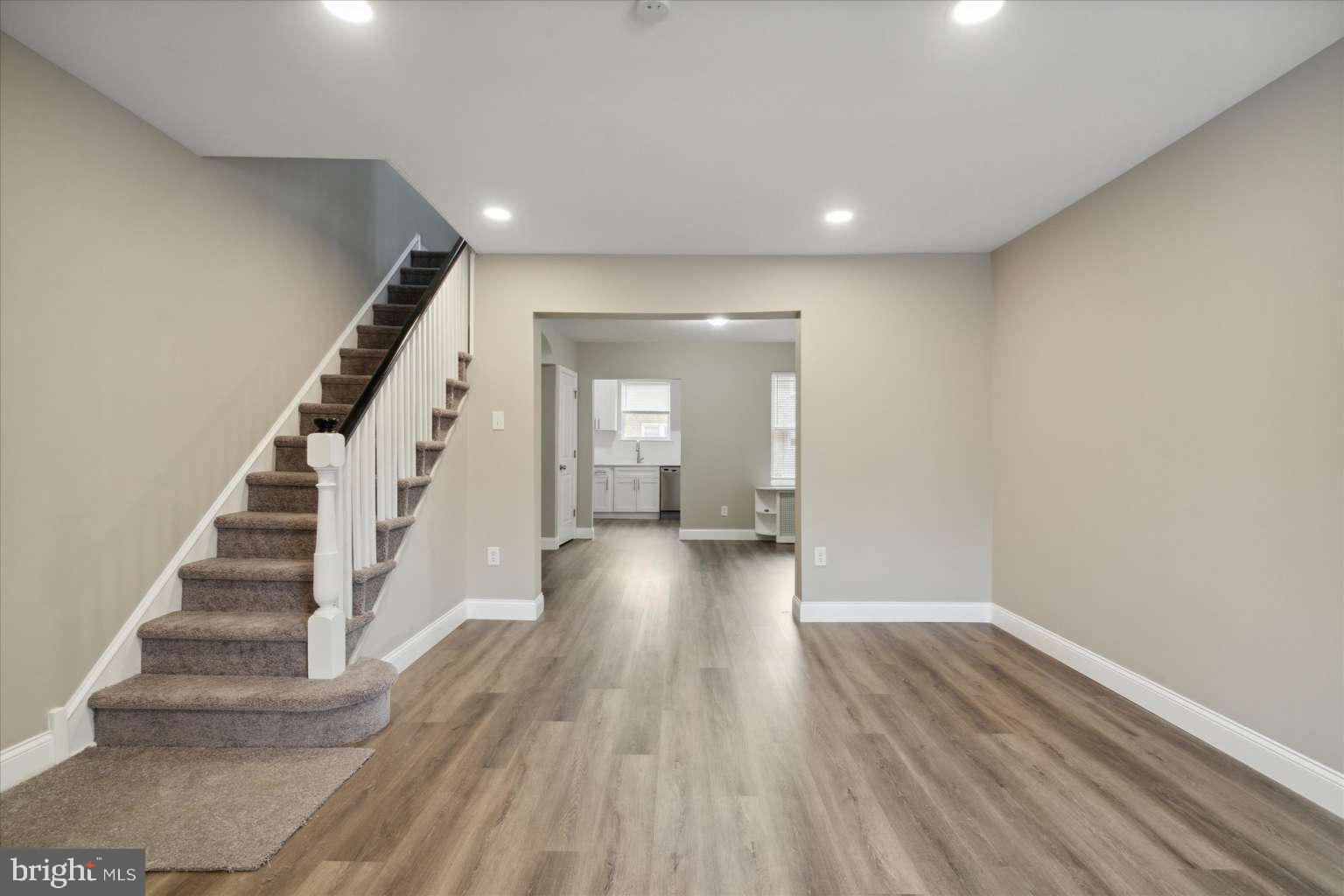 363 Margate Road Upper Darby, PA 19082 - Photo 5 of 24