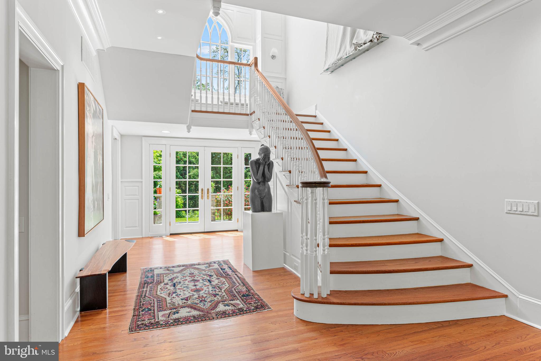 737 Eagle Farm Road Villanova, PA 19085 - Photo 5 of 61 Front-to-rear center hall