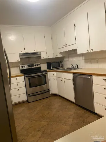 $2,200 | 1240 East Jordan Street, Pensacola, FL 32503