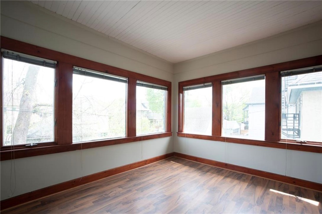 212 Culver Road, Unit 2 Rochester, NY 14607 - Photo 9 of 22 Office/Den/Guestroom