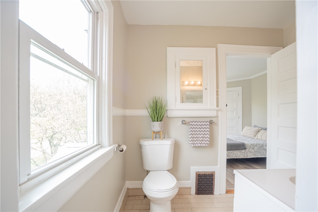 212 Culver Road, Unit 2 Rochester, NY 14607 - Photo 10 of 22 Full Bath #1