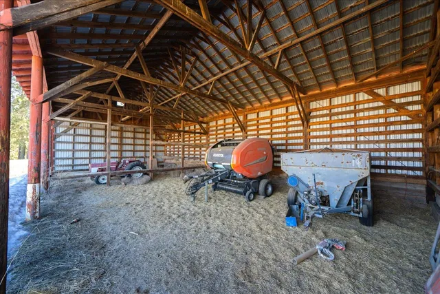 $269,900 | 21200 North Division Road, Colbert, WA 99005