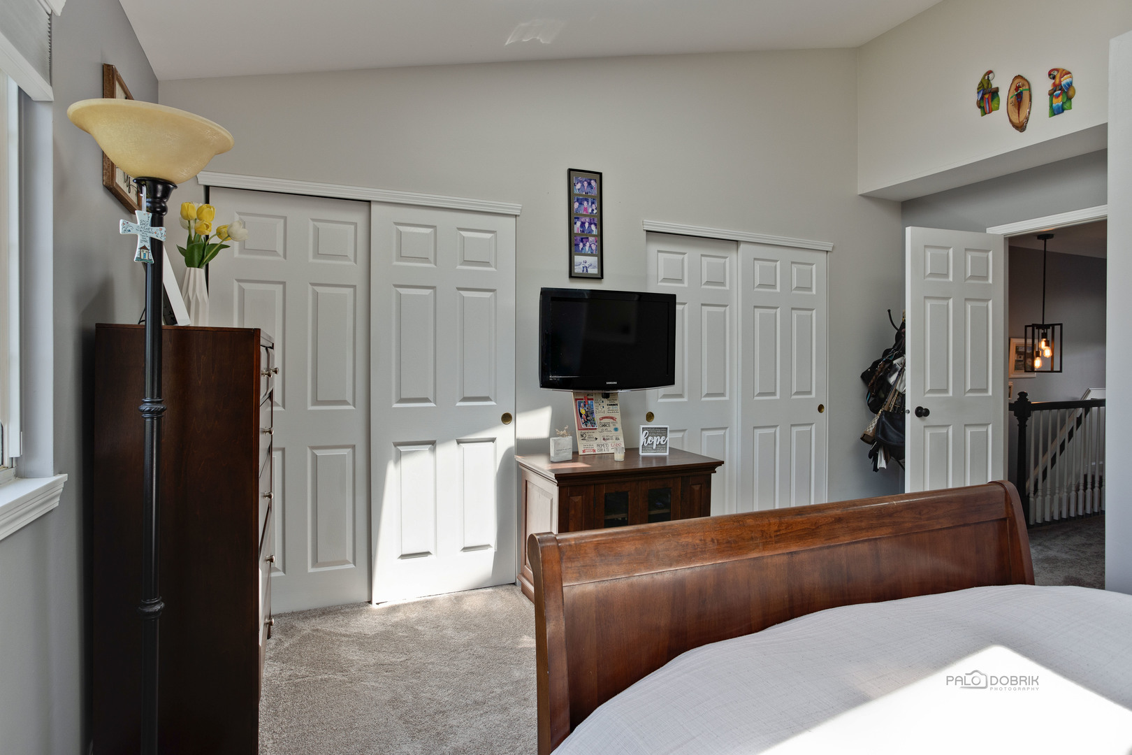 17898 Braewick Road Gurnee, IL 60031 - Photo 16 of 25 a living room with furniture and a flat screen tv