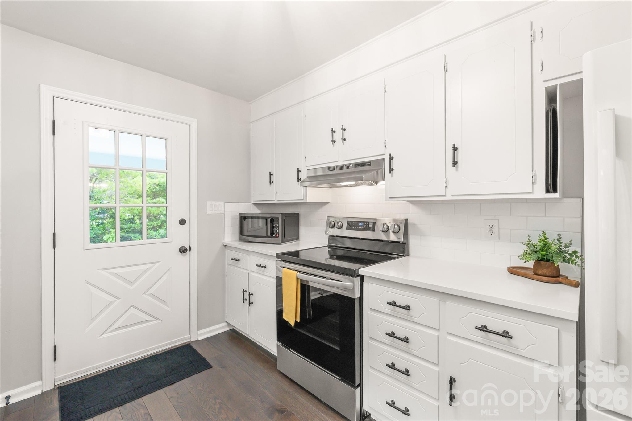 7012 Knotty Pine Road Waxhaw, NC 28173 - Photo 13 of 35