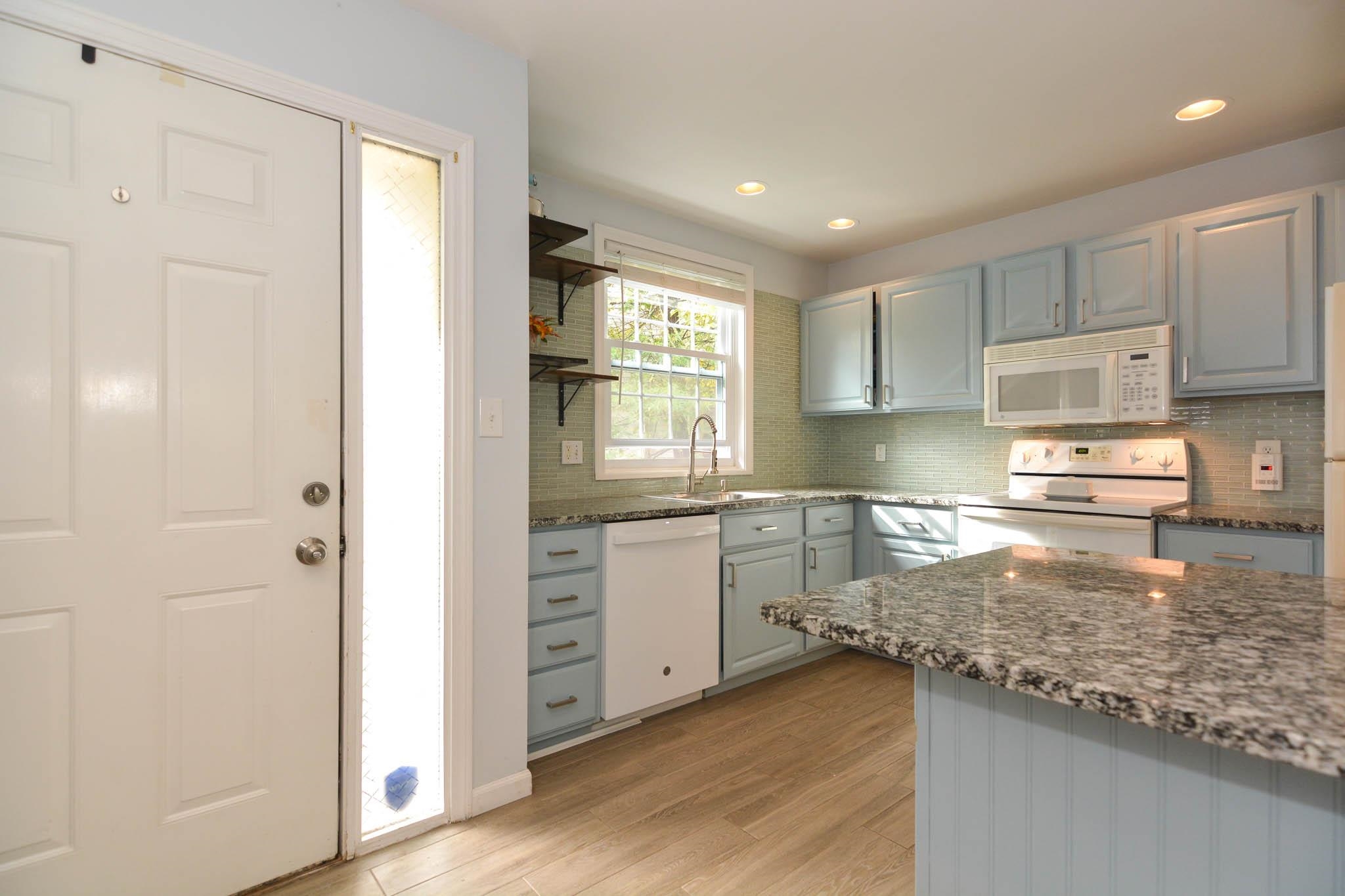 1465 Hooksett Road, Unit 431 Hooksett, NH 03106 - Photo 4 of 25 Gallery Image 4