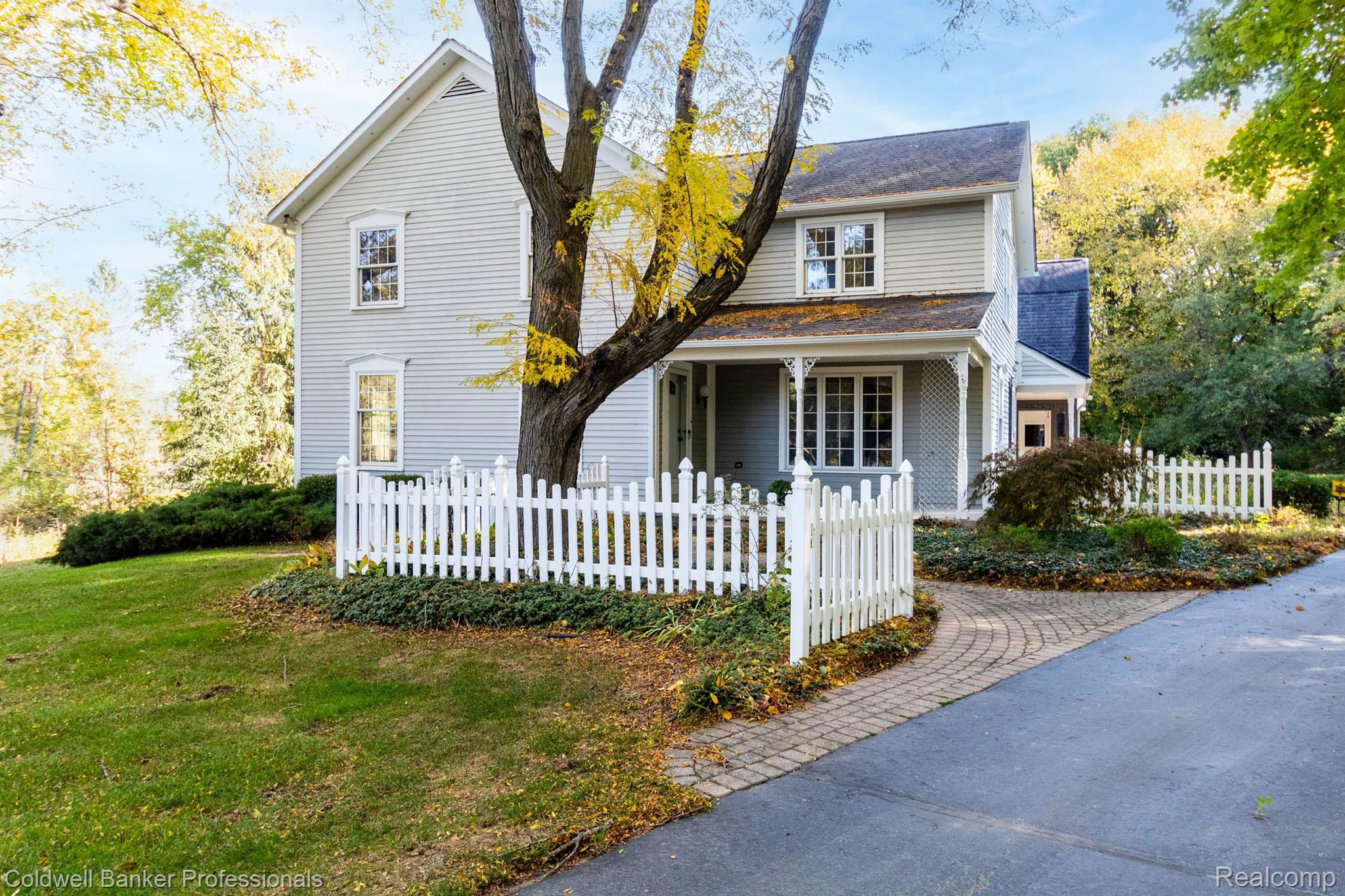 4565 Gallagher Road Rochester, MI 48306 - Photo 4 of 86 Gallery Image 4