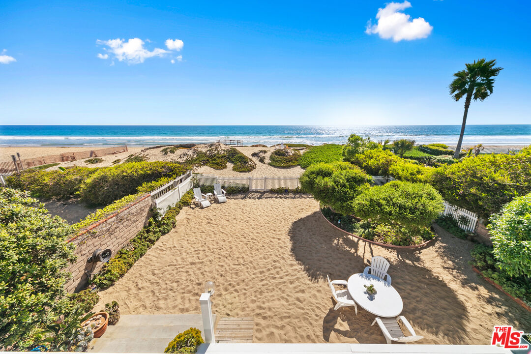 30800 Broad Beach Road Malibu, CA 90265 - Photo 23 of 28 a view of a balcony with an outdoor space
