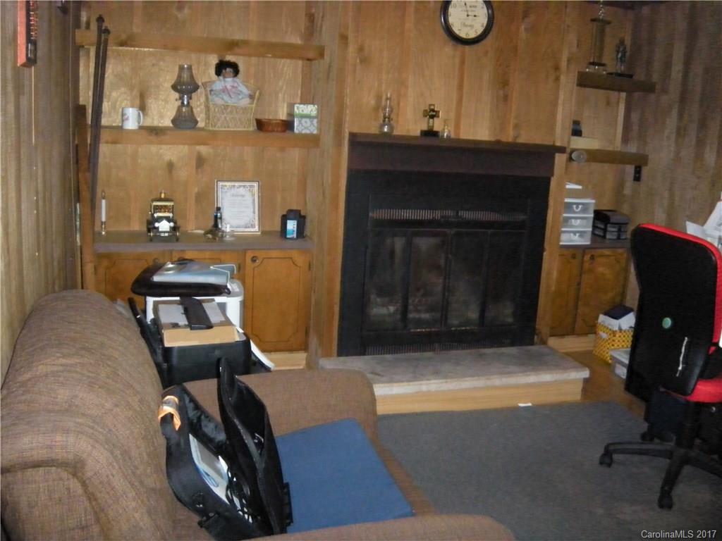 580 McClain Road Hiddenite, NC 28636 - Photo 7 of 14 Gallery Image 7
