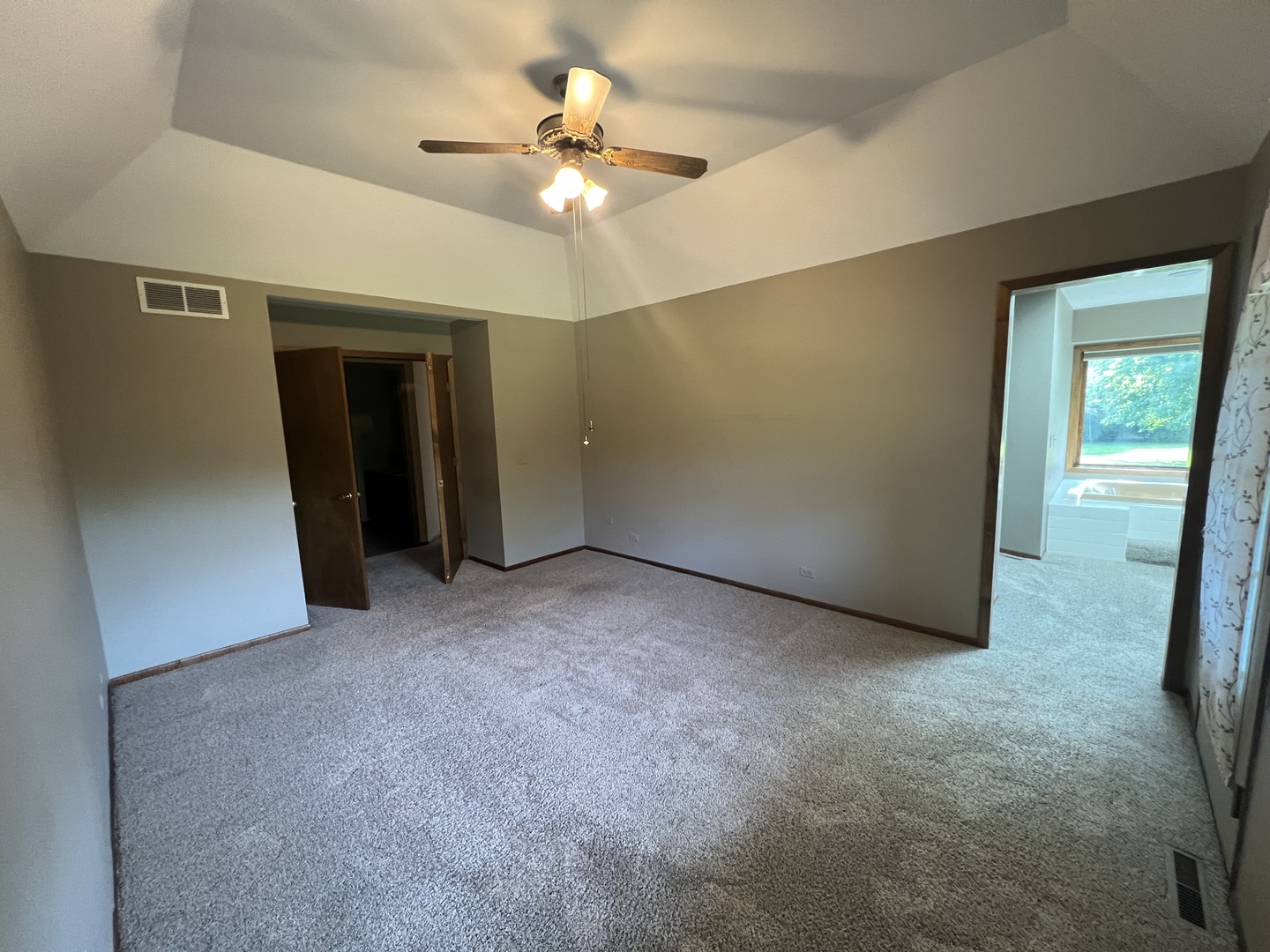 39-w139 Adobe Ridge Elgin, IL 60124 - Photo 12 of 26