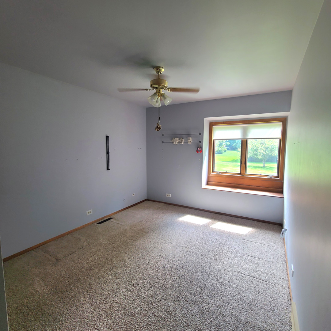 39-w139 Adobe Ridge Elgin, IL 60124 - Photo 16 of 26