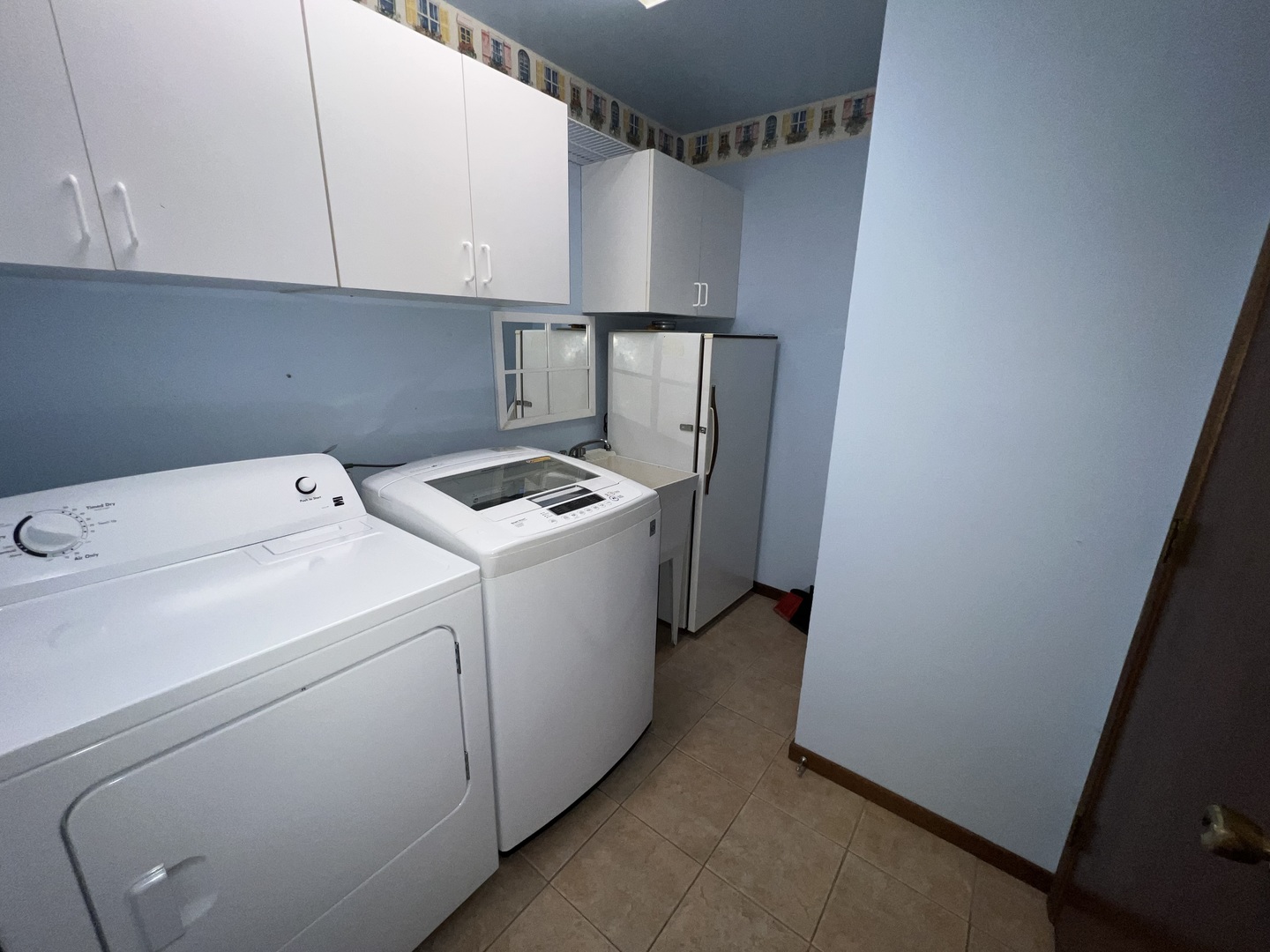 39-w139 Adobe Ridge Elgin, IL 60124 - Photo 18 of 26