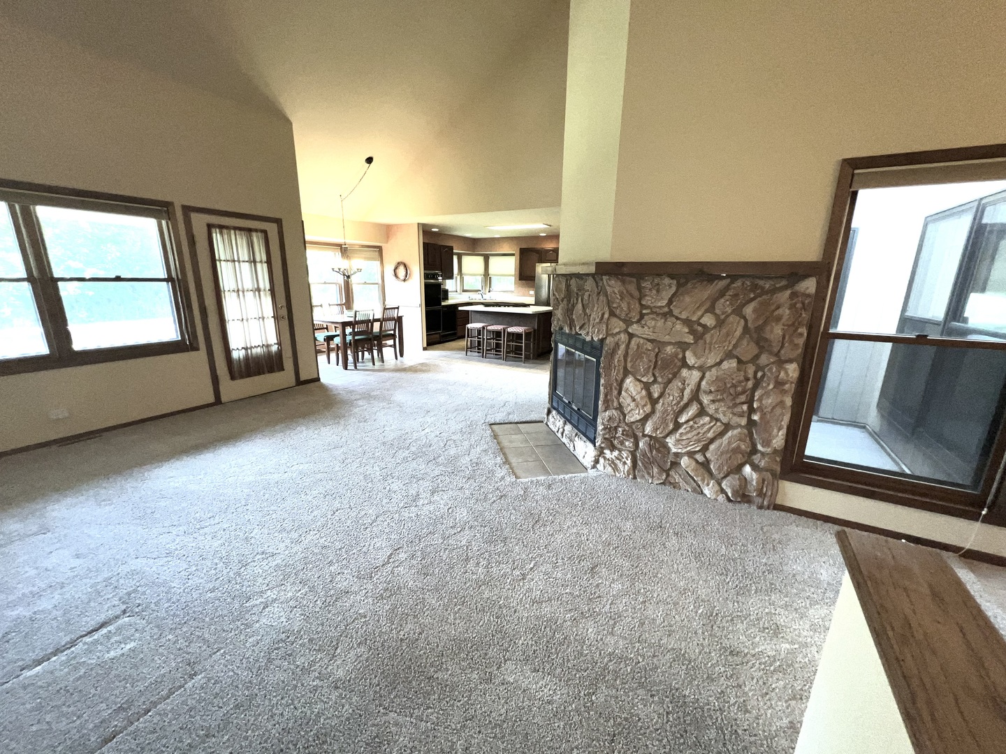 39-w139 Adobe Ridge Elgin, IL 60124 - Photo 7 of 26