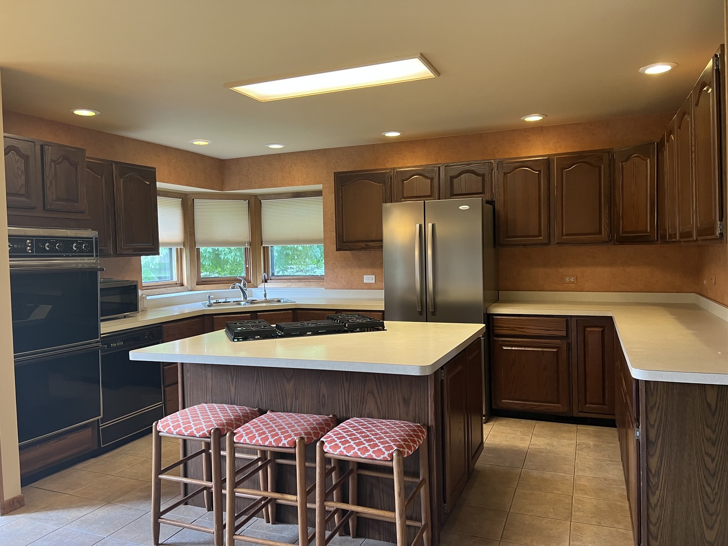 39-w139 Adobe Ridge Elgin, IL 60124 - Photo 9 of 26