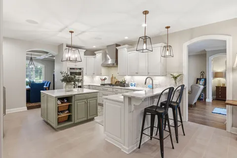$1,999,990 | 9421 Whittingham Drive, Brentwood, TN 37027
