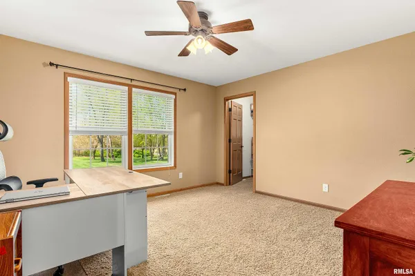 $359,900 | 28948 Woodside Drive, Canton, IL 61520