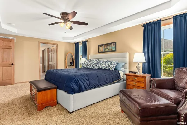 $359,900 | 28948 Woodside Drive, Canton, IL 61520