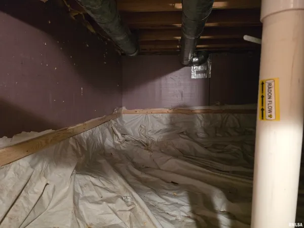 $359,900 | 28948 Woodside Drive, Canton, IL 61520